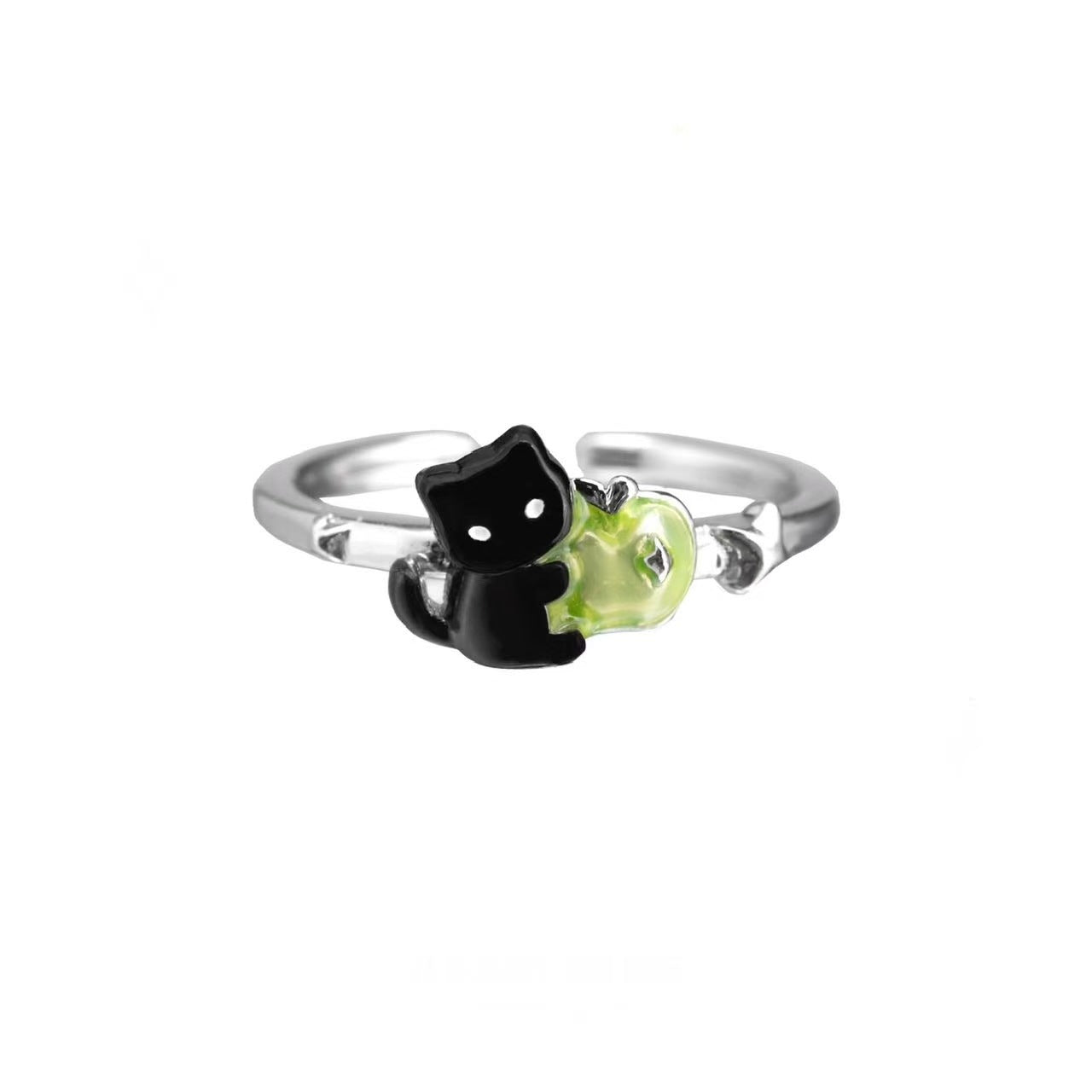 Green Whimsy Cat Ring – Apple &amp; Star