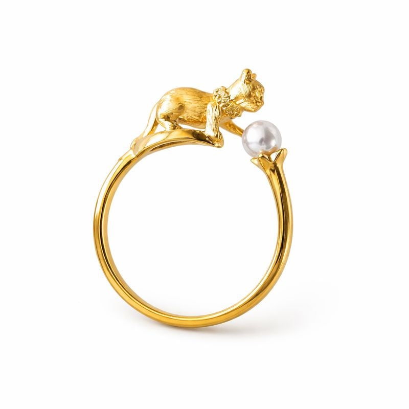Still Moment · Pearl Cat Ring